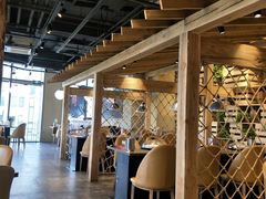 大堂-日进一片海.生腌海鲜火锅.宵夜烧烤(三里屯总店)