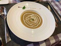 奶油菌汤-岸芷汀兰·法餐牛排