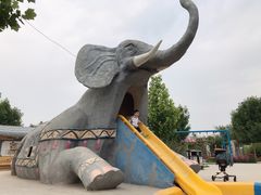 -兴芮温泉度假区