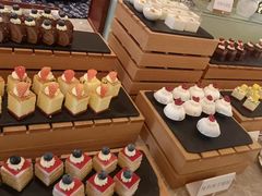 -鲤鱼洲酒店港鲤咖啡厅