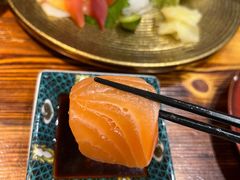-日吉丸·鸟将军炭火融合酒馆(中央大街店)
