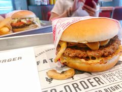 -FATBURGER 特富客汉堡(外交公寓店)