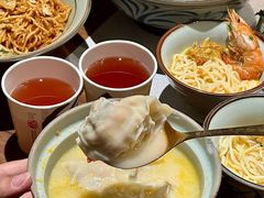 -蟹黄鱼·海派深夜面馆(巨鹿路店)
