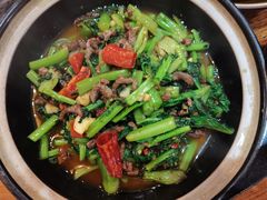 -郑件洋芋饭庄