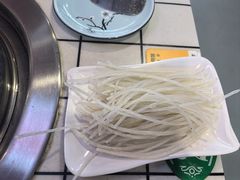 -小炉灶铁锅炖