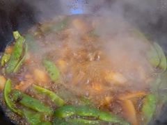 -哈尔滨烧烤·山河村铁锅炖(交大店)