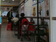 -燊意布拉肠云吞面(中山四路店)