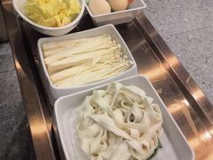 -七欣天香辣蟹火锅(闵行浦江欢乐颂店)