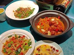 -呷湘厨·鱼汤捞饭·剁椒鱼头·辣椒炒肉(国家会展中心店)