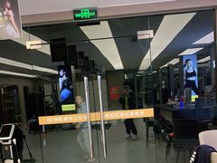 -琪航健身工作室(杨高南路地铁站店)
