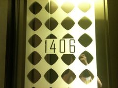 -上海松江假日酒店