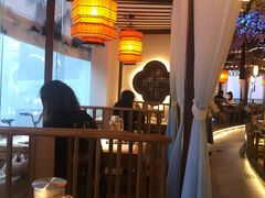 大堂-荷塘秋月·本帮江浙菜(国权路店)