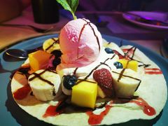 -樱花里音乐餐吧·牛扒椰子鸡(东圃店)