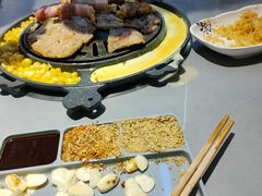 -外婆掌柜·东北家庭烤肉(托乐嘉店)
