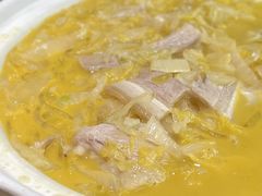 酸菜汆白肉-上关雪東北菜(中房金谊店)
