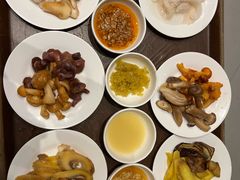 -天宜隆蘑菇宴火锅(石景山旗舰店)