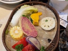-一叶一世界·素食餐厅(锦华万达店)
