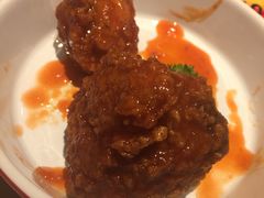 -必胜客(WOW中心城店)