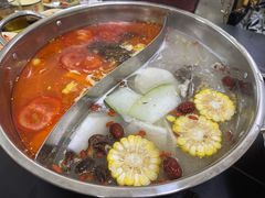 鸳鸯锅底-周良天山牛杂城(天山路总店)