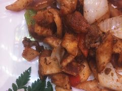 风味馕包肉-东方亚克西餐厅(西康路店)