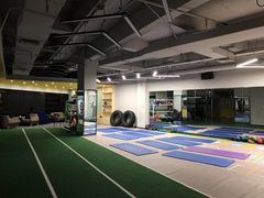 -CXFIT 陈徐健身工作室(凯旋店)