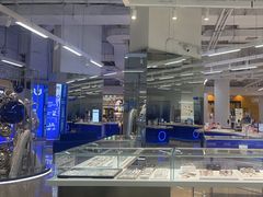 -优购镜仓(黄岛吾悦店)