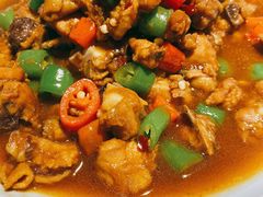 竹林小炒散养鸡-姜君·千岛湖鱼头馆(浦东大道店)