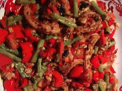 坛子酸豆角炒肥肠-老湘村·湖南土菜(天河维多利店)