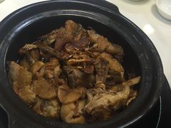-鑫悦楼煎蟹·16年海鲜大排档