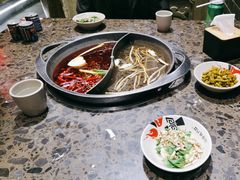 -椒香城门口老火锅(长寿路店)
