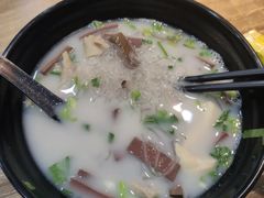 -鸭小妹鸭血粉丝(老门东店)