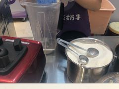 -一只酸奶牛(百联南岸上海城店)