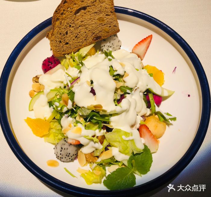俄式厨房(五棵松华熙live店)坚果沙拉图片 第2447张