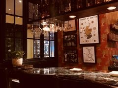 -DM Distiller & Mixologist Whisky Cocktail Bar