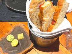 自制黄油和面包-AZUL by FUEL蓝色·法式酒馆(琶醍店)