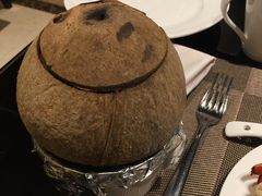 -大中华希尔顿酒店-念自助餐·嗨啤·小龙虾