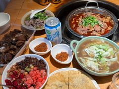 -大众跷脚牛肉馆·非遗传承单位(峨眉山店)