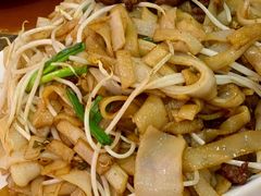 干炒牛河-冯姐生蚝(迎宾广场店)