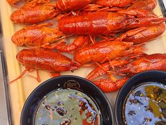 -肥肥虾庄·金牌油焖大虾(沙湖店)