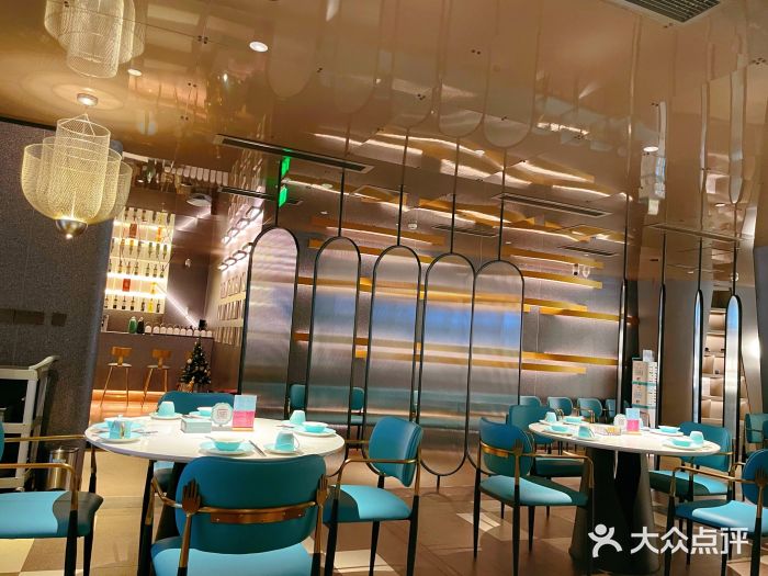 上上瓷·艺境川菜(IFS旗舰店)大堂图片