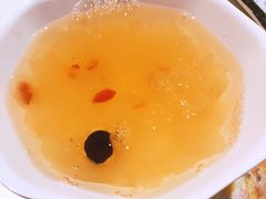 -新大咀港式茶餐厅(宝山万达店)