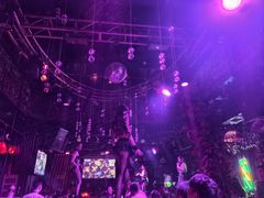 -滨海欢乐昔唐酒吧(财富星座店)