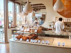 -VERIE BAKEHOUSE