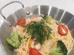 -西语·炭烧牛排(卓越中寰店)