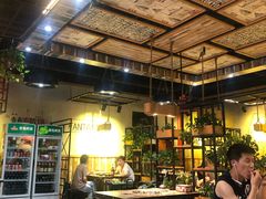 -成都屋头串串香(八府庄店)