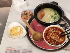 -妈妈故事米线(市府恒隆店)