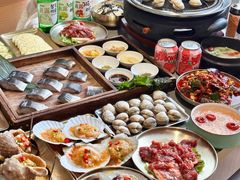 -围炉肉舍•炭烤活鳗•丹东海鲜烤肉(步行街店)