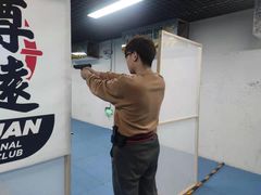-战甲射击中心·茶室