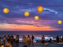-FINNS Beach Club