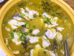 -溢心园香河肉饼总店